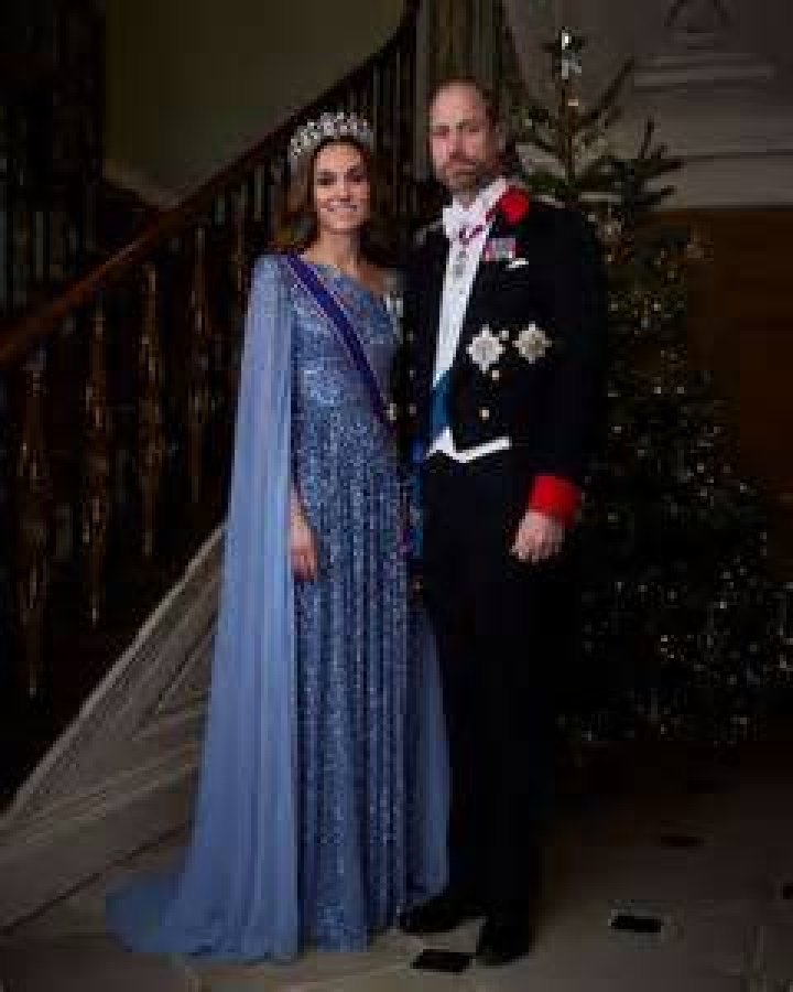 Kate Middleton Stumbles While Out With Prince William On Royal Visit — Video