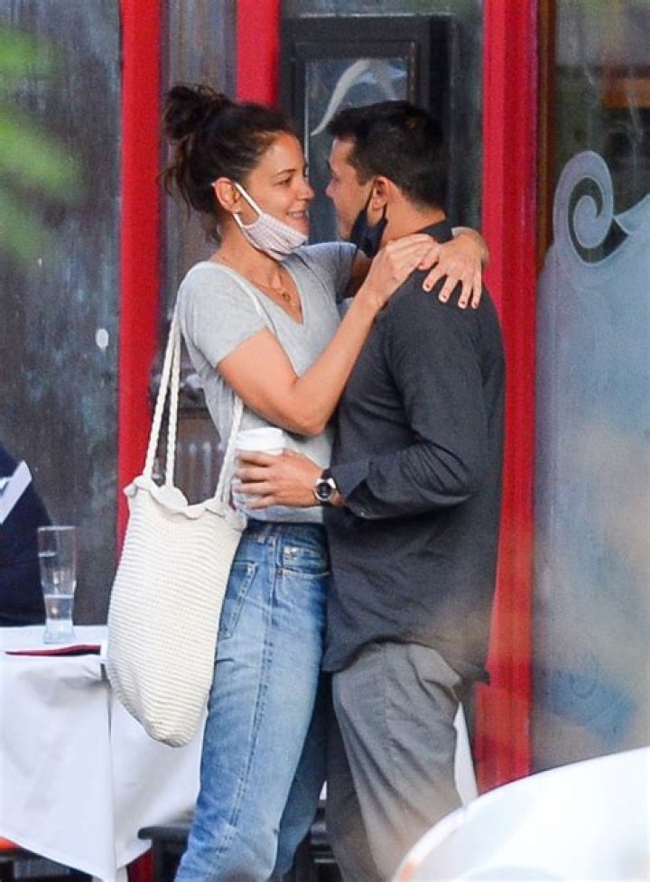 Katie Holmes Flashes Emilio Vitolo Jr. A Big Smile As They Cozy Up On Romantic Ferry Ride – Pics