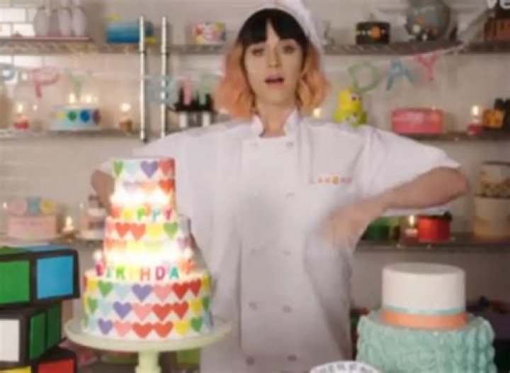 Katy Perry ‘Birthday’ Video — Pics