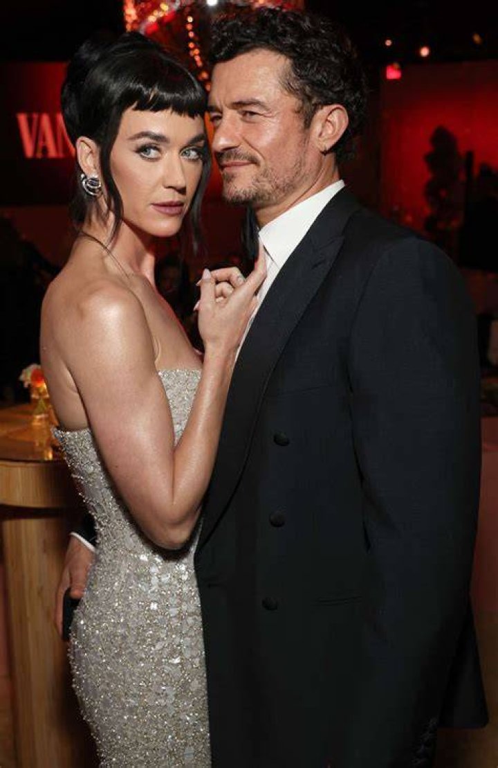 Katy Perry & Orlando Bloom Pictured Making Out Again: See Their Hot PDA