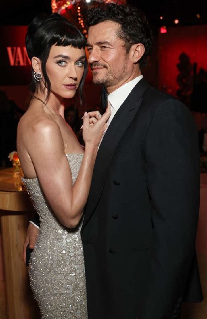 Katy Perry Rocks Leather Dress With Orlando Bloom At Oscars Museum – Hollywood Life