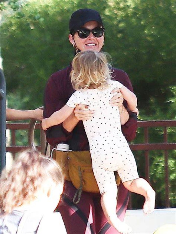 Katy Perry Sweetly Snuggles Baby Daisy, 1, On Casual Outing In Santa Barbara – Photos