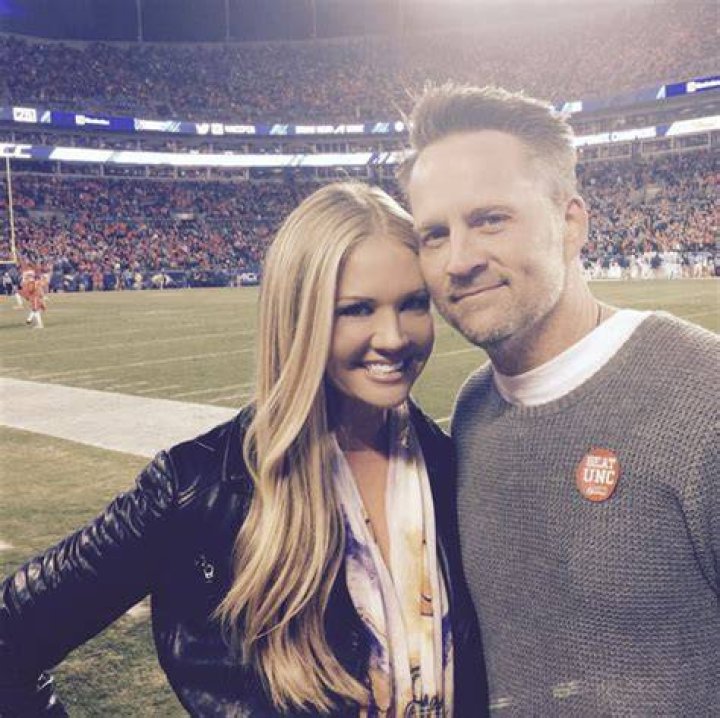Keith Zubulevich & Nancy O’Dell — SEE PICS