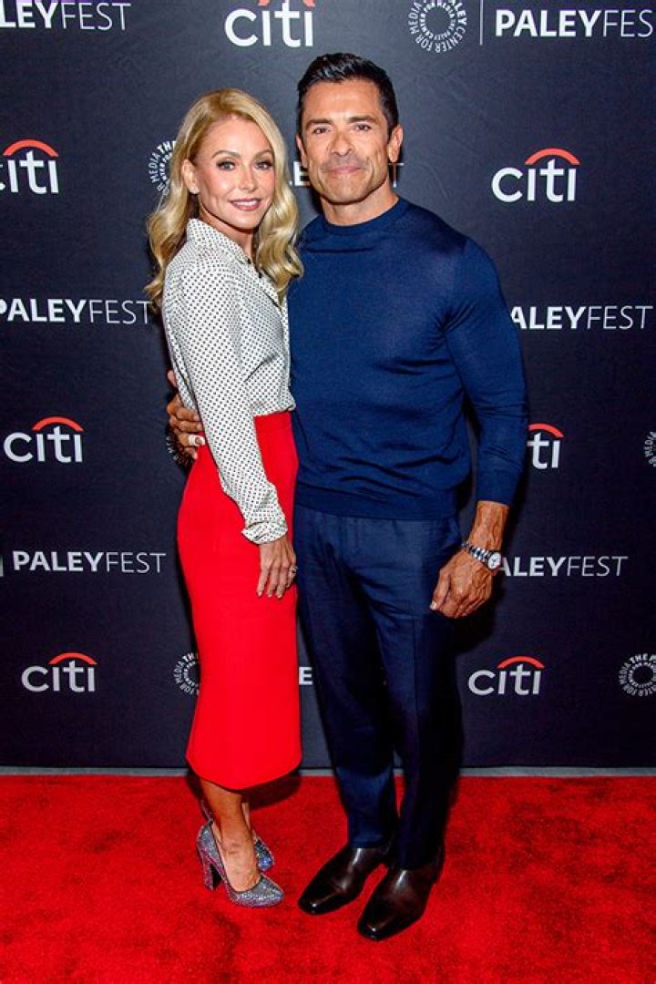 Kelly Ripa and Mark Consuelos Reveal Wendy Williams Exposed Their Secret Relationship: ‘We Had to Tell Everybody’