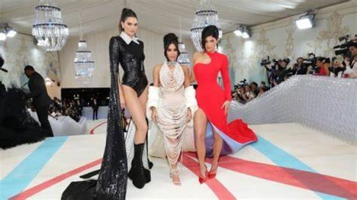 Kendall Jenner & Khloe Kardashian Slam Wiz Khalifa On Twitter After Kanye West Feud