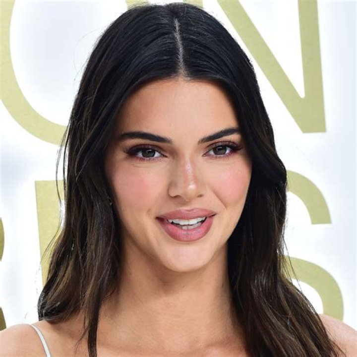 Kendall Jenner Rocks Bikini Top, Baggy Pants, & More In New ‘POP Magazine’ Photos