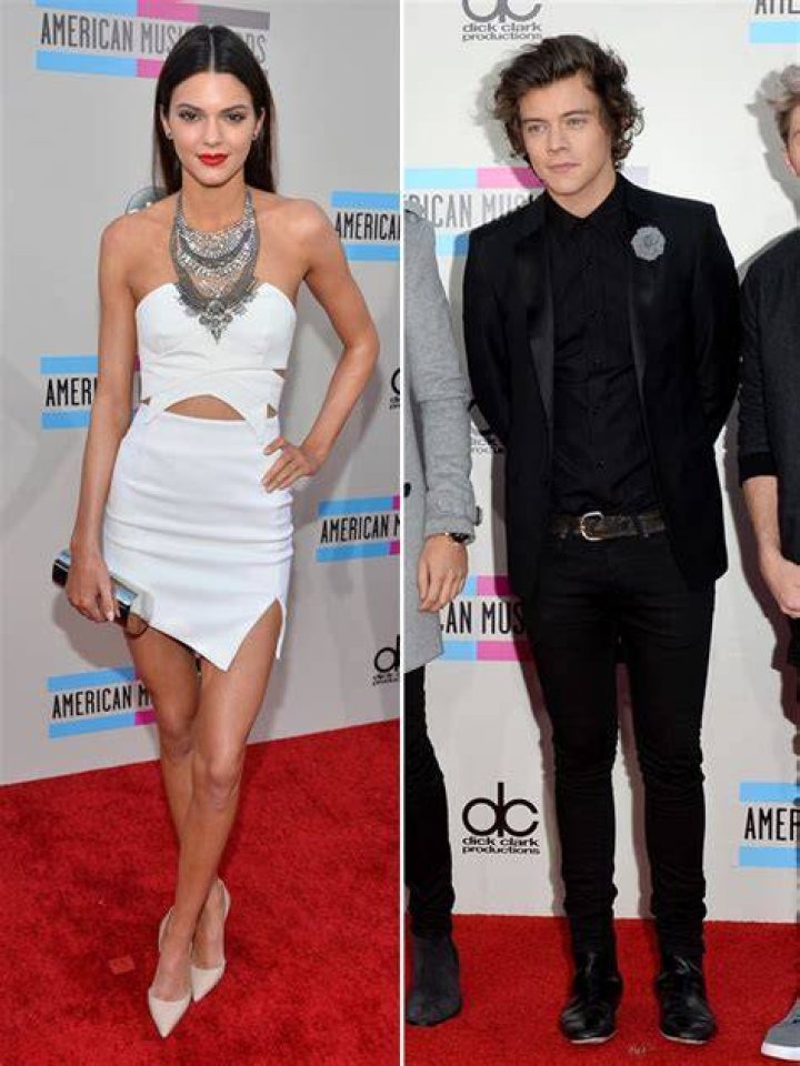 Kendall Jenner Shows Sexy PDA With Harry Styles At The 2013 AMAs