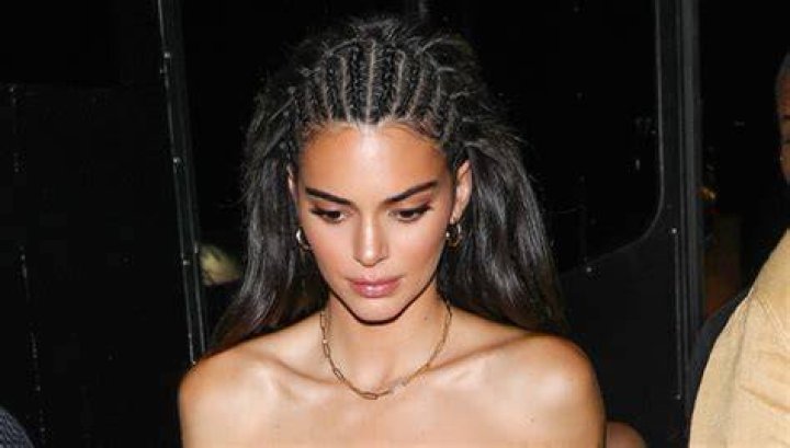 Kendall Jenner Slammed For Wearing Cornrow Braids Again: ‘She Never Learns’