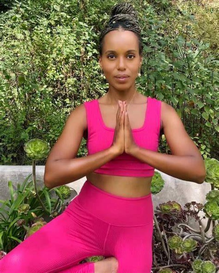 Kerry Washington In Bikini For Earth Day: Photos – Hollywood Life