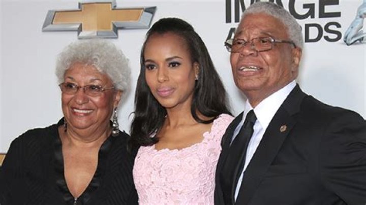 Kerry Washington Reveals Her Dad Is Not Her Biological Father – Hollywood Life