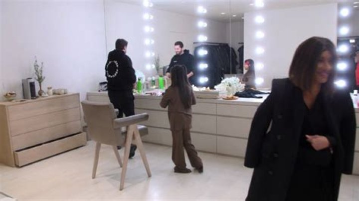 Kim Kardashian: Bizarre Pic Reveals Her Getting Butt Makeup Applied — See Here