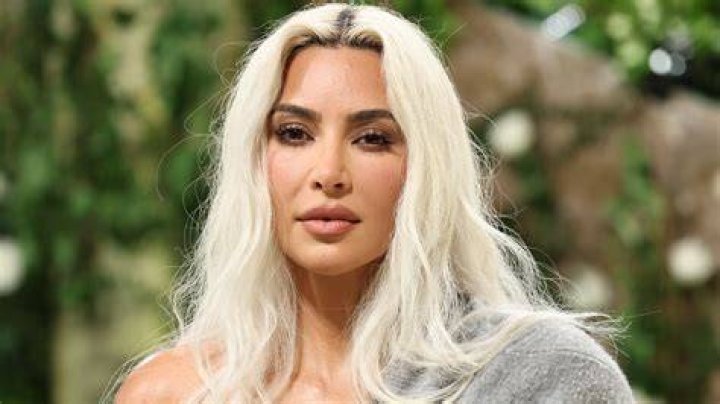 Kim Kardashian Blonde Hair: Photos – Hollywood Life
