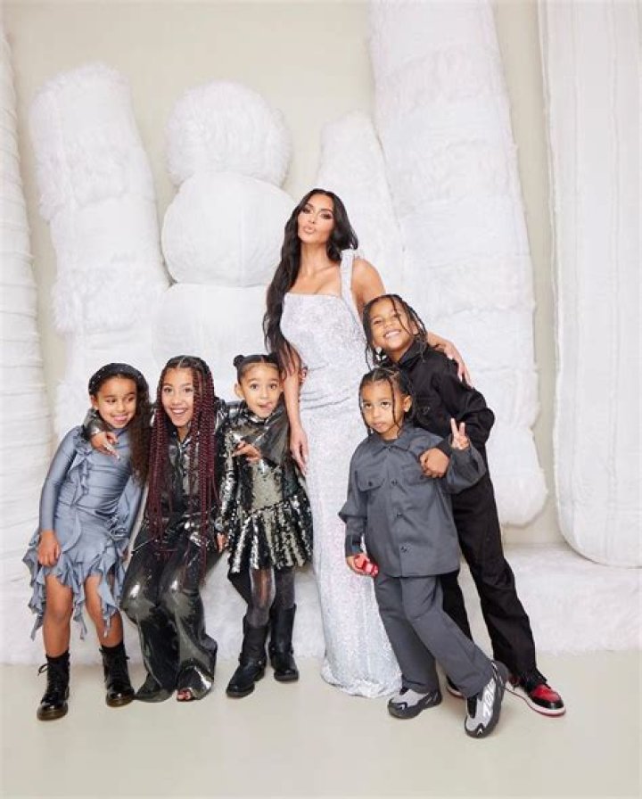 Kim Kardashian Cuddles Kids In Pics From Spring Break – Hollywood Life