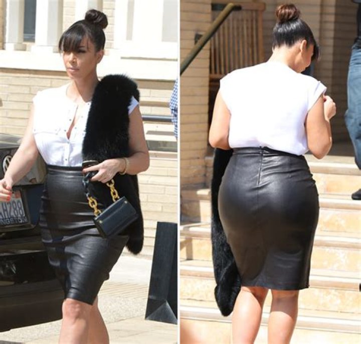 Kim Kardashian Leather Skirt — Shows Off Pregnant Figure In Tight Black Skirt – Hollywood Life