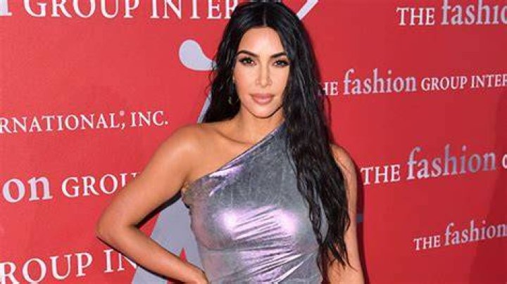 Kim Kardashian Posts Closet Video Of 100s Of Shoes & Purses: Watch – Hollywood Life