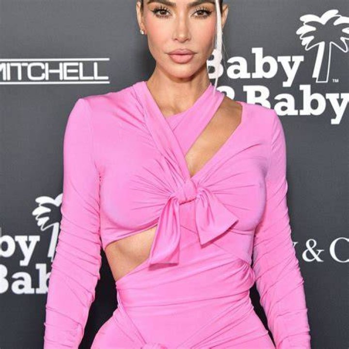Kim Kardashian’s $33,000 Cross Necklace Found Outside Apt. Complex After Robbery