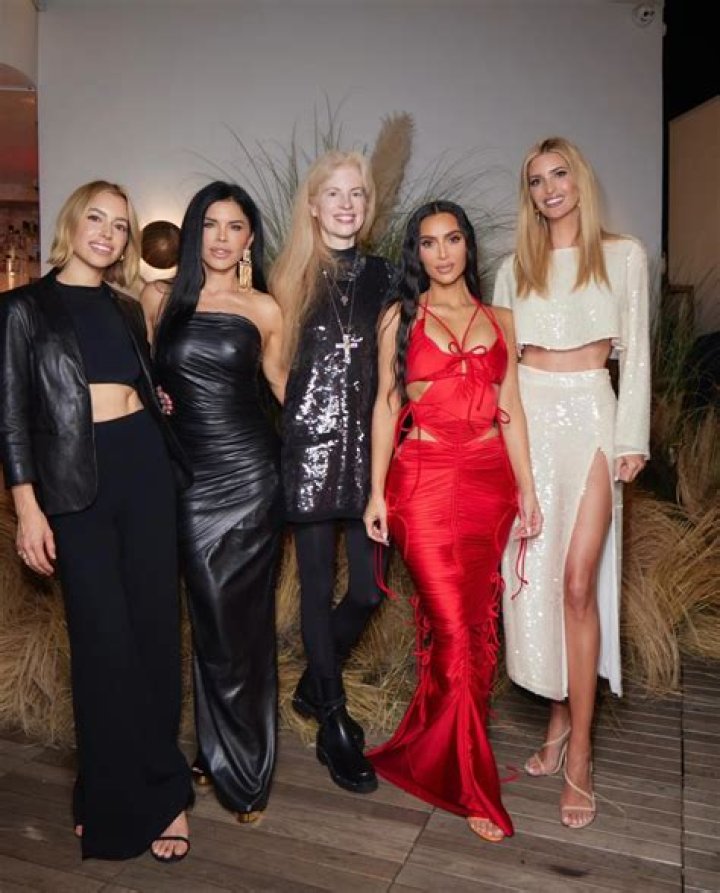 Kim Kardashian’s Birthday Wishes From Celebrity Friends – See Messages – Hollywood Life