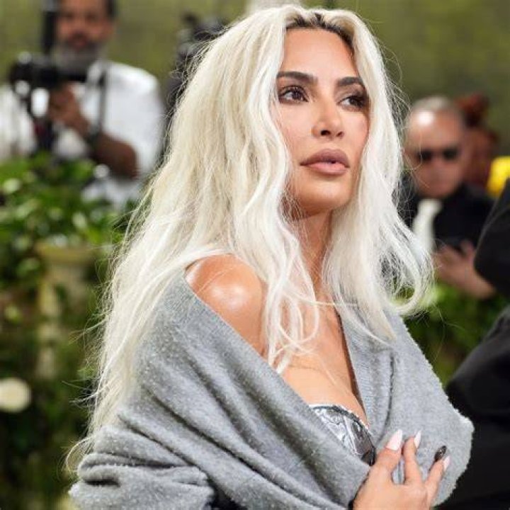 Kim Kardashian’s Long Blonde Braids — See ‘Barbie’ Makeover Pic – Hollywood Life