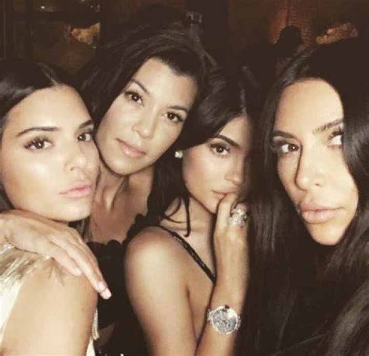Kim Kardashian’s Sexiest Selfies With Her Sisters — PICS
