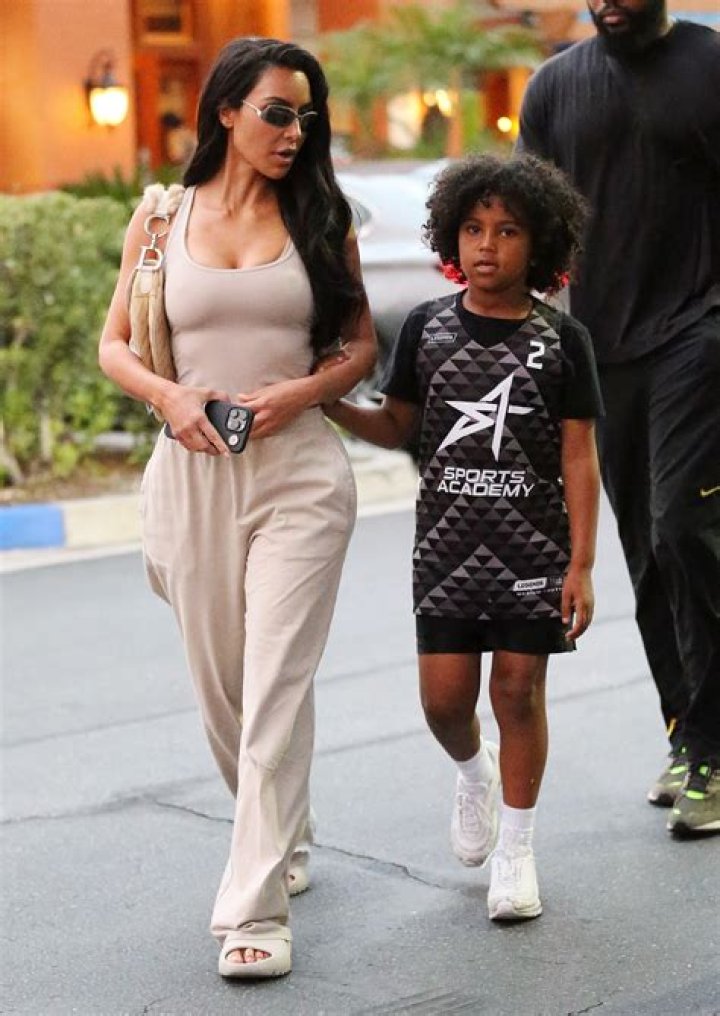Kim Kardashian & Son Saint Drive Through Holiday Light Display – Hollywood Life