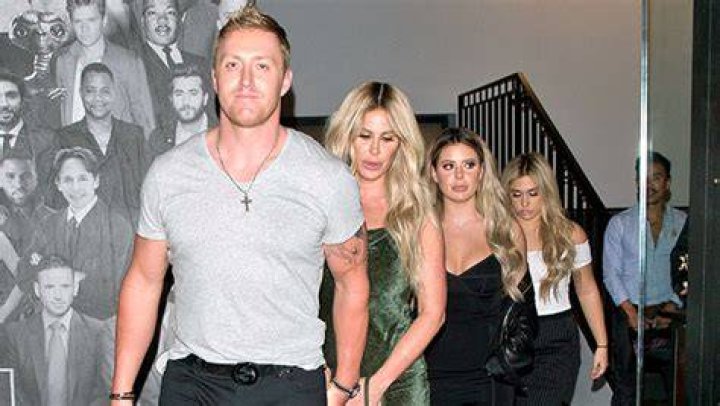 Kim Zolciak & Kroy Biermann Reunite To Take Kids To Church Amidst Messy Divorce