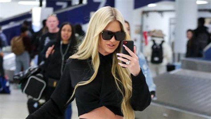 Kim Zolciak Stuns In Pink String Bikini After Turning 42: ‘I’m So Thankful For Another Year’