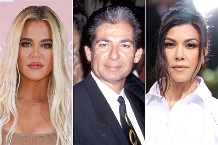 Kourtney Kardashian Claims Khloe ‘Ditched’ Her ‘Halfway Through’ A-List Oscars Party