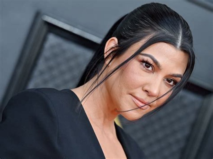 Kourtney Kardashian Reveals Her Go-To ‘Non-Stop’ 9 Minute Workout For Staying In Shape: Watch