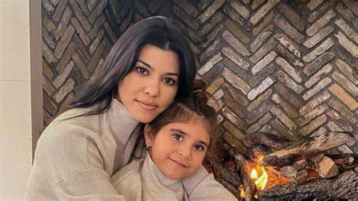 Kourtney Kardashian’s Daughter, Penelope, 11, Rocks Pink Acrylic Nails in New TikTok Video