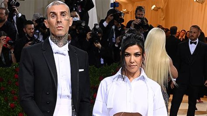 Kourtney Kardashian Shares New Wedding Dress & Veil Fitting Photos – Hollywood Life
