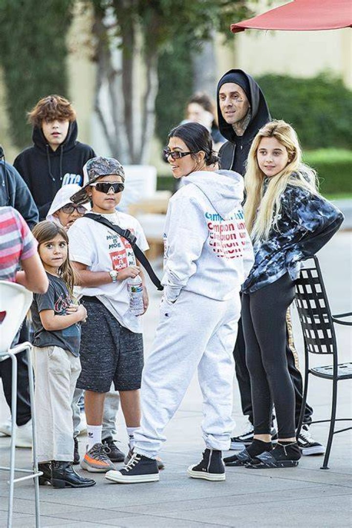 Kourtney Kardashian & Travis Barker Grab Ice Cream With The Kids Amidst Dating Rumors