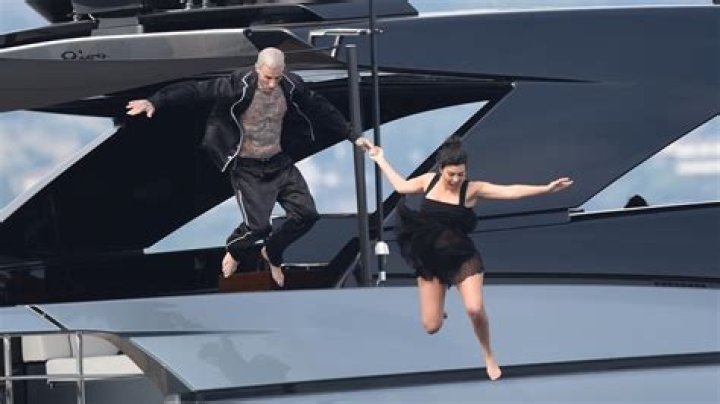 Kourtney Kardashian & Travis Barker Jump Off Yacht After Wedding – Hollywood Life