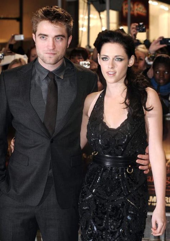 Kristen Stewart’s Parents Divorce — Robert Pattinson Should Support Her – Hollywood Life