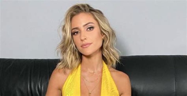 Kristin Cavallari Soaks In The Summer Sun On Mexico Vacay Wearing A White Bikini