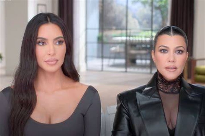 ‘KUWTK’: Kim Kardashian Tells Kourtney She Bought Her A Career — Watch