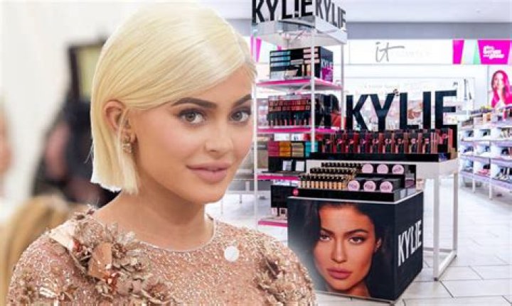 Kylie Jenner Sells Half Of Kylie Cosmetics In Bold Business Move – Hollywood Life