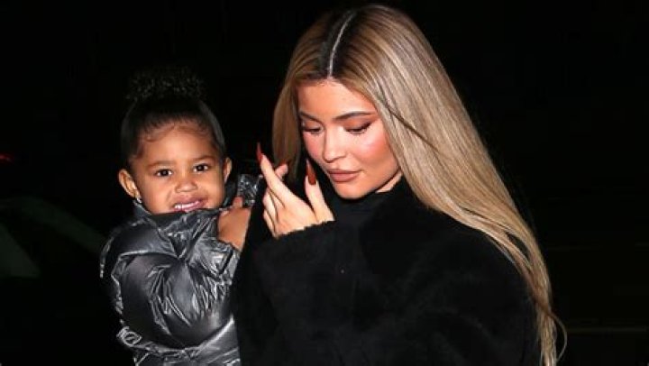 Kylie Jenner Shares Photos Of Baby Boy & Stormi Wearing Matching Shoes – Hollywood Life