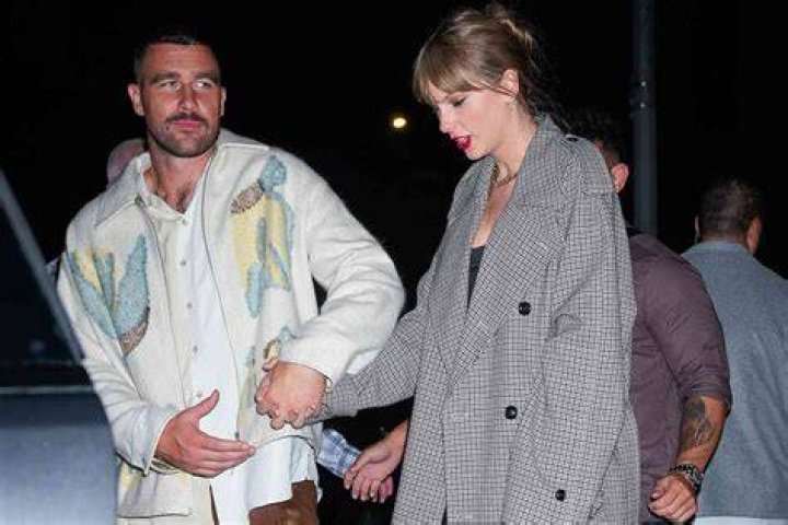 Lady Gaga Spotted Kissing & Holding Hands With Mystery Man 10 Months After Split From Fiancé