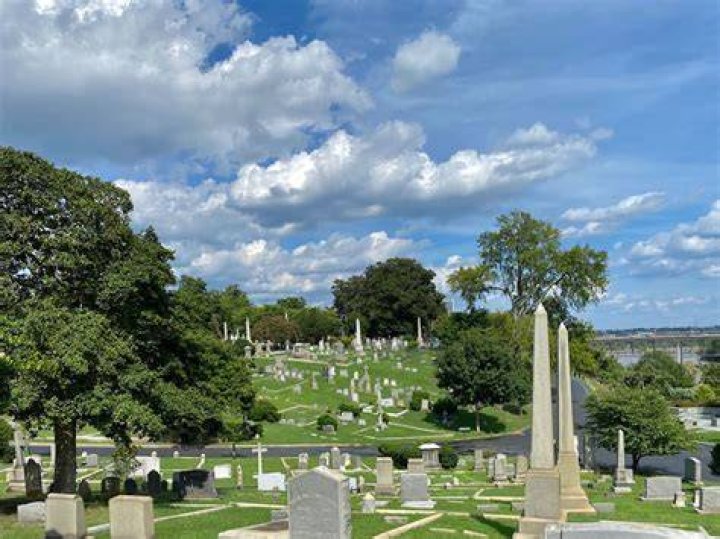 Lauren London, Sons & Family Visit Cemetery – Hollywood Life