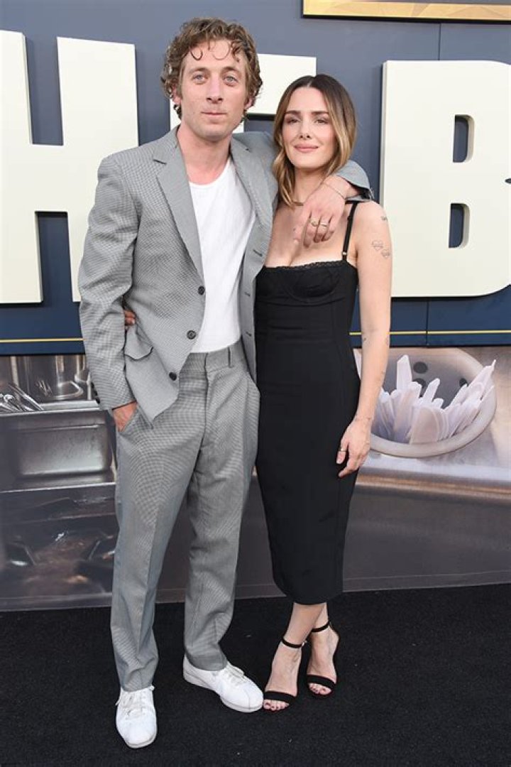 Learn About Ex Addison Timlin and More – Hollywood Life