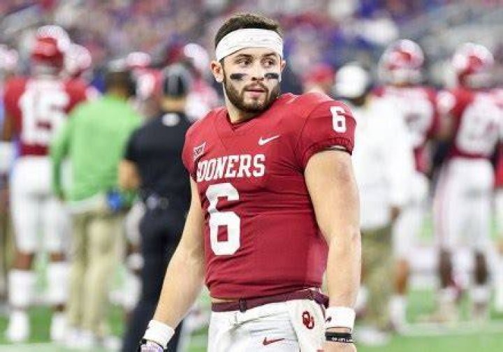 Learn About The QB Replacing Tom Brady – Hollywood Life