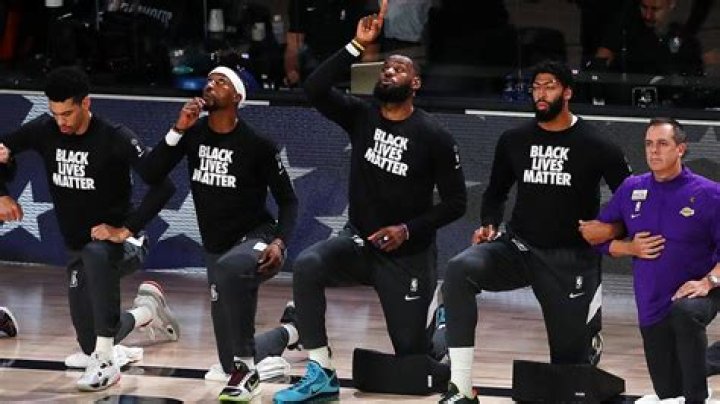 LeBron James Fires Back At Trump For Saying NBA Players Kneeling Makes Him Want To ‘Turn Off’