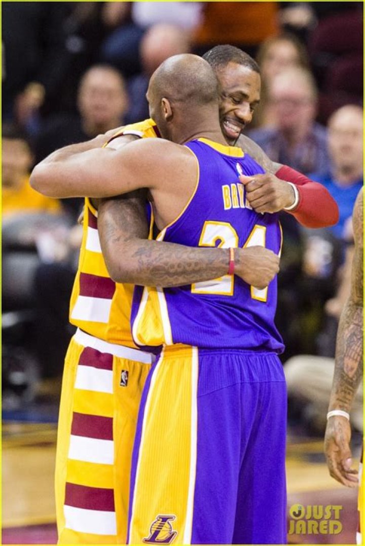 LeBron James Writes Moving Tribute To ‘Brother’ Kobe Bryant: ‘I’m Heartbroken & Devastated’