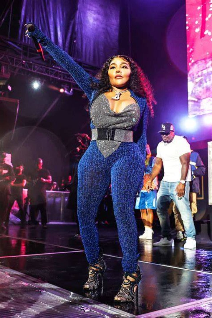 Lil Kim In Silver Jumpsuit In New Set Of Photos – Hollywood Life