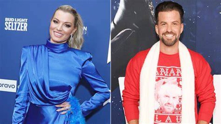 Lindsay Hubbard Has a Date With Johnny Bananas After Carl Radke Split – Hollywood Life