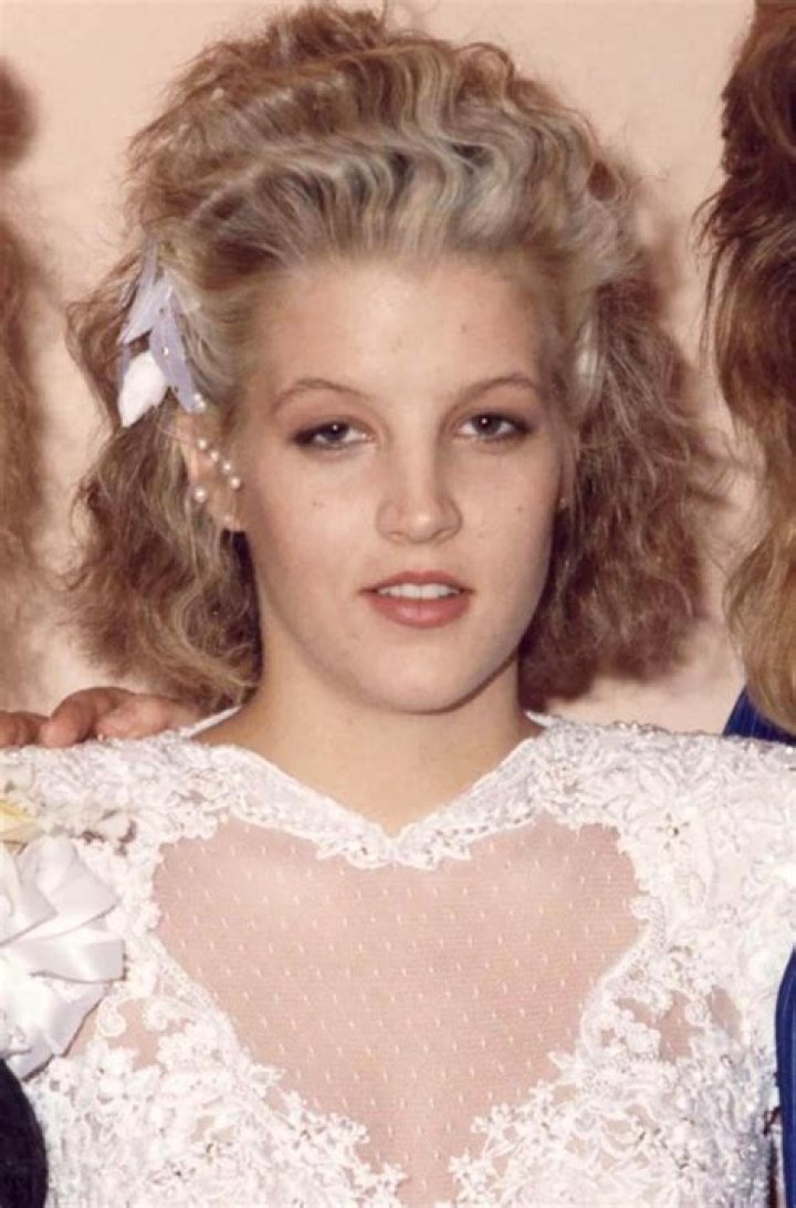 Lisa Marie Presley: Photos – Hollywood Life