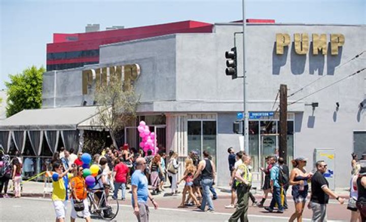 Lisa Vanderpump’s Pump Restaurant Closing After 10 Years – Hollywood Life