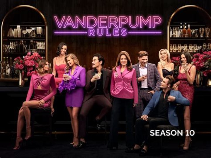 Lisa Vanderpump Teases ‘Vanderpump Rules’ Season 10 Return: Interview – Hollywood Life