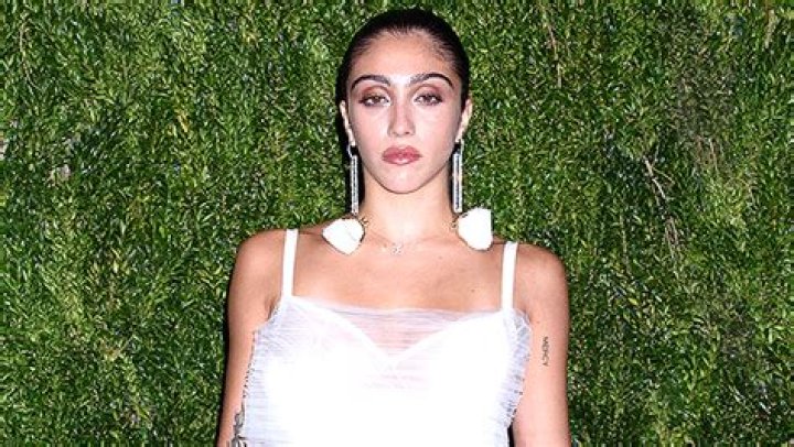 Lourdes Leon, 25, Stuns In Makeup-Free Mirror Selfie After Modeling For Savage x Fenty