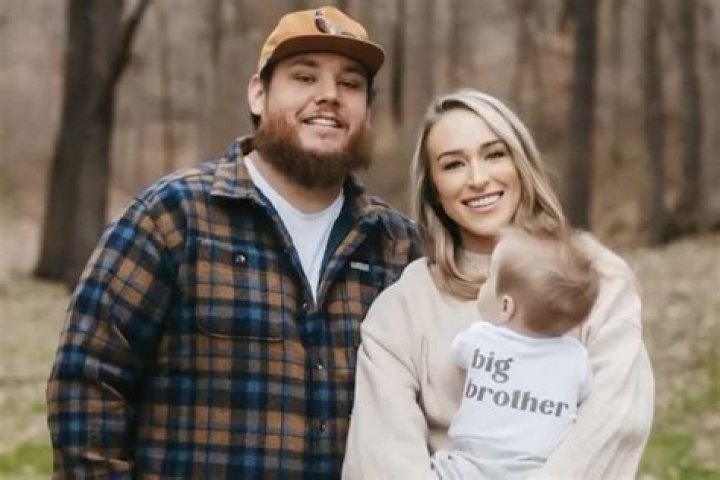 Luke Combs & Wife Nicole Expecting 1st Baby Together — Photos – Hollywood Life